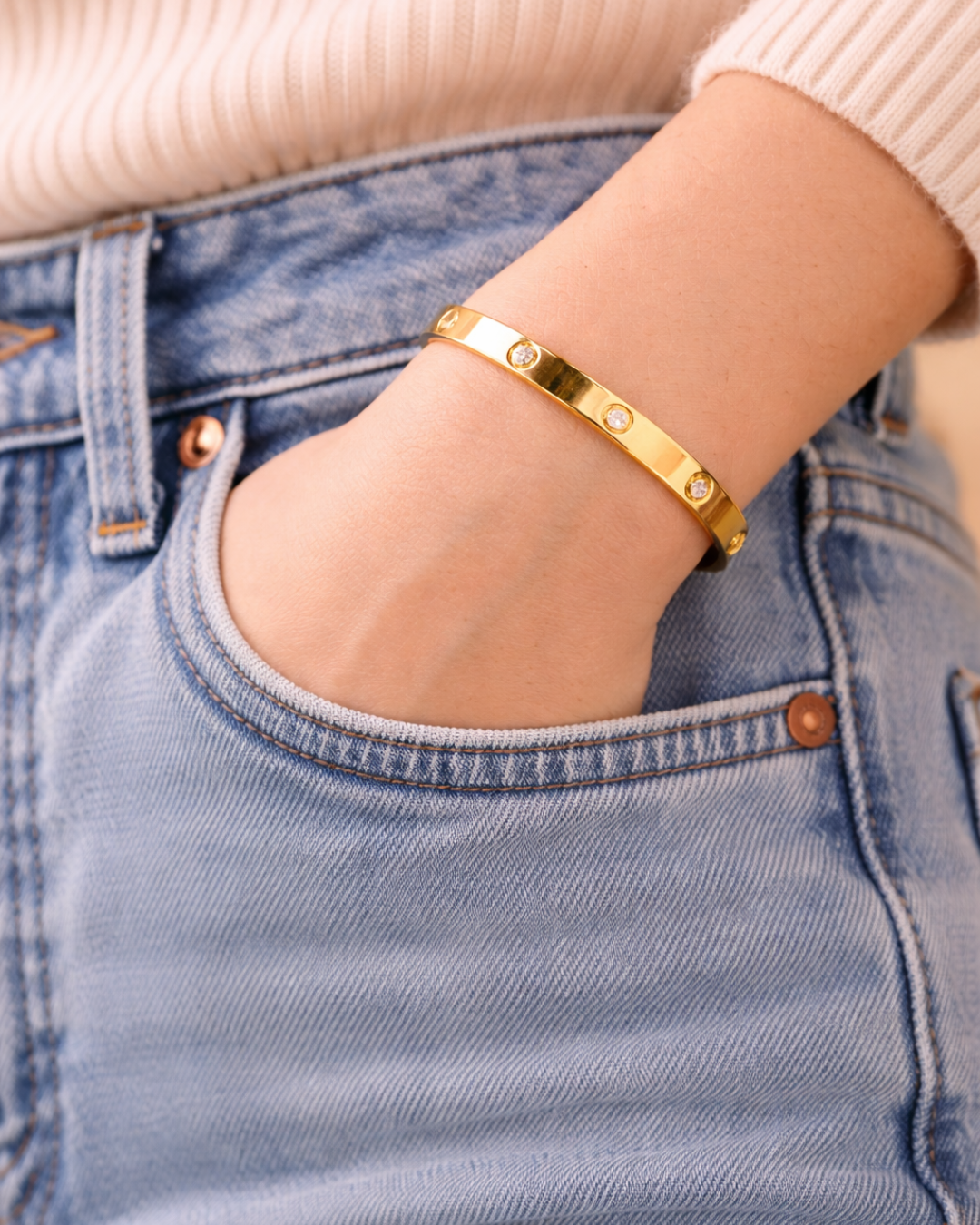 Vivani Luxe Screw Crystal Gold Bangle