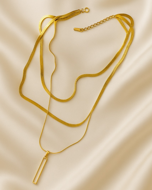 Sleek Rectangle Pendant Necklace Gold Layered Design