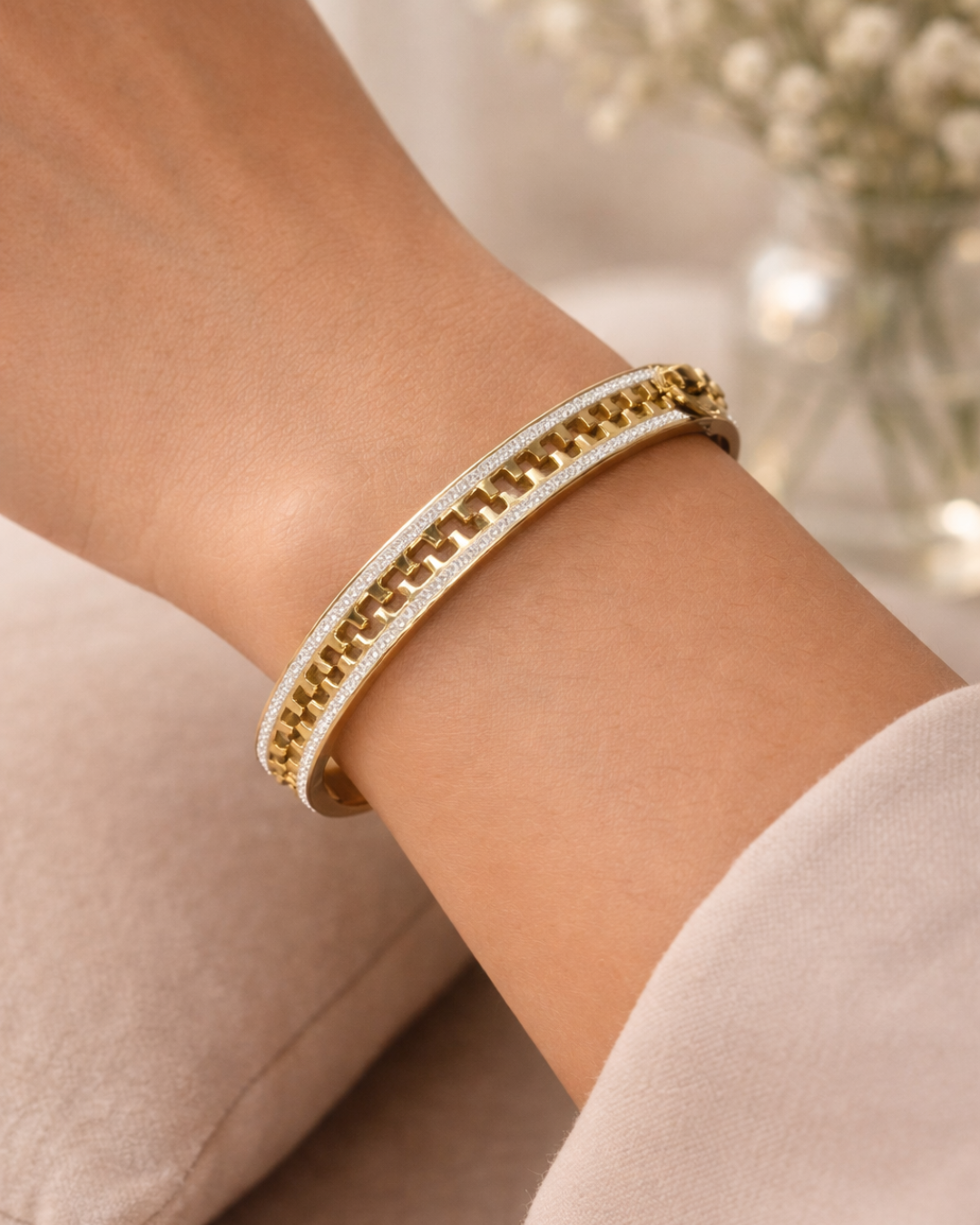 Zyra Chain Luxe Waterproof Bracelet