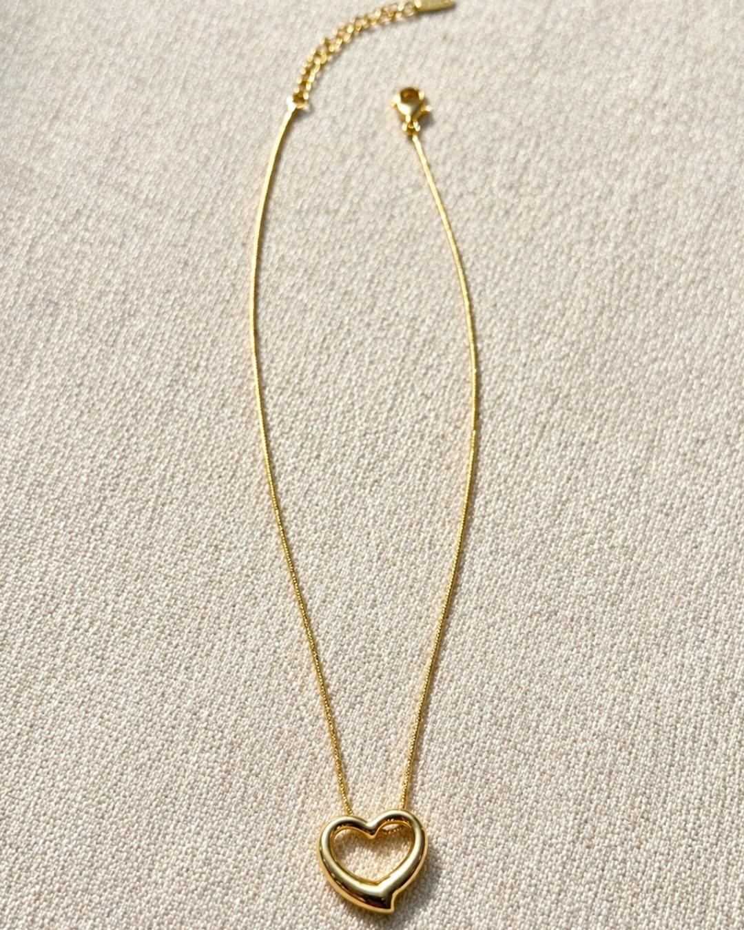 Gold Open Heart Pendant Necklace for Women |