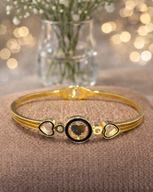 Romantic Heart Charm Gold Bracelet