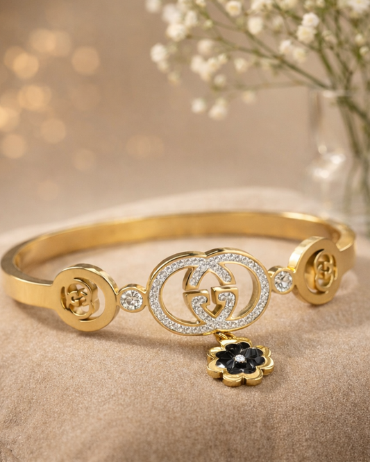 Luxury Gold Floral Charm Bracelet for Women