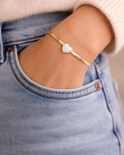 Gold Heart Chain Bracelet – Premium Minimal Jewelry
